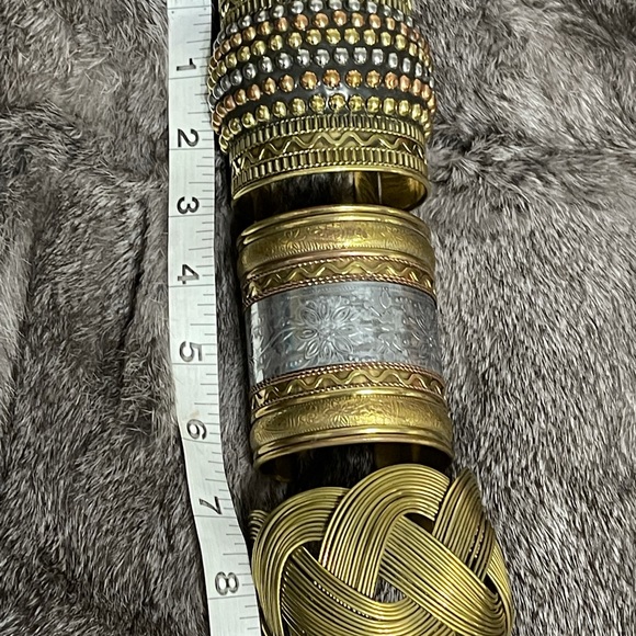 Vintage style bundle of cuff bangles - Picture 14 of 14